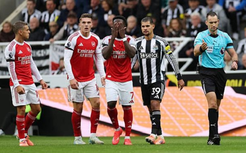 Arsenal nhắm trung vệ trụ cột của Sporting, tính chuyện tái hợp với Gyokeres