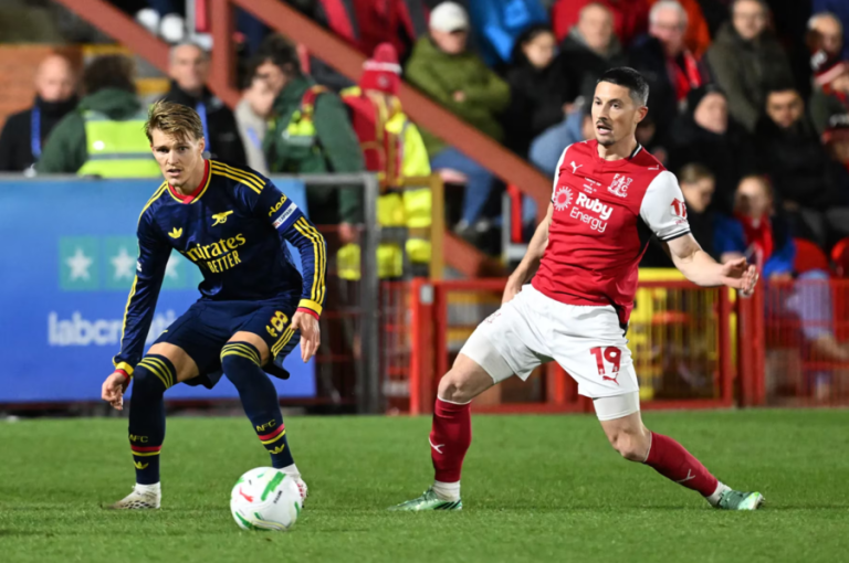 Fleetwood Town vs Arsenal (03:00 – 28/10) | Xem lại trận đấu